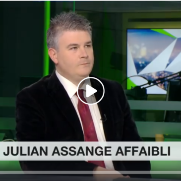 Vidéo – Affaire Assange : «Tout est illégal dans ce procès, y compris son incarcération»